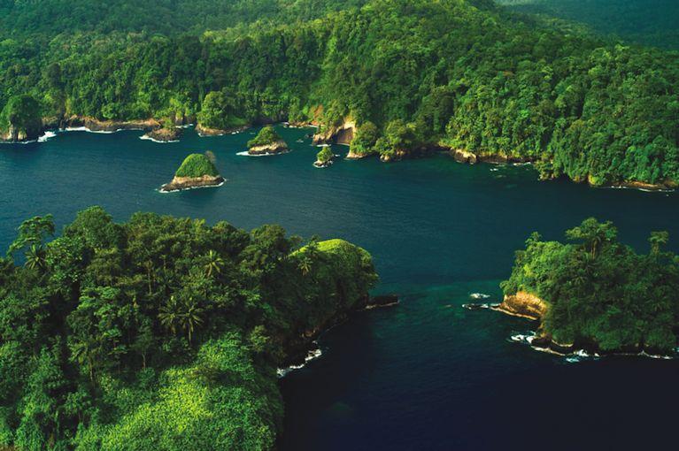 São Tomé + Rolas São Tomé + Rolas